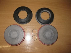 Ремкомплект тормозного суппорта (2 пятака D74 и пыльник без бурта)
